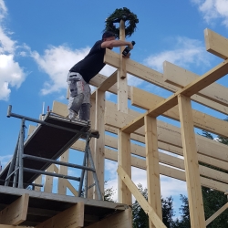 Tømrerarbejde i Spøttrup – opbygning af huset skelet